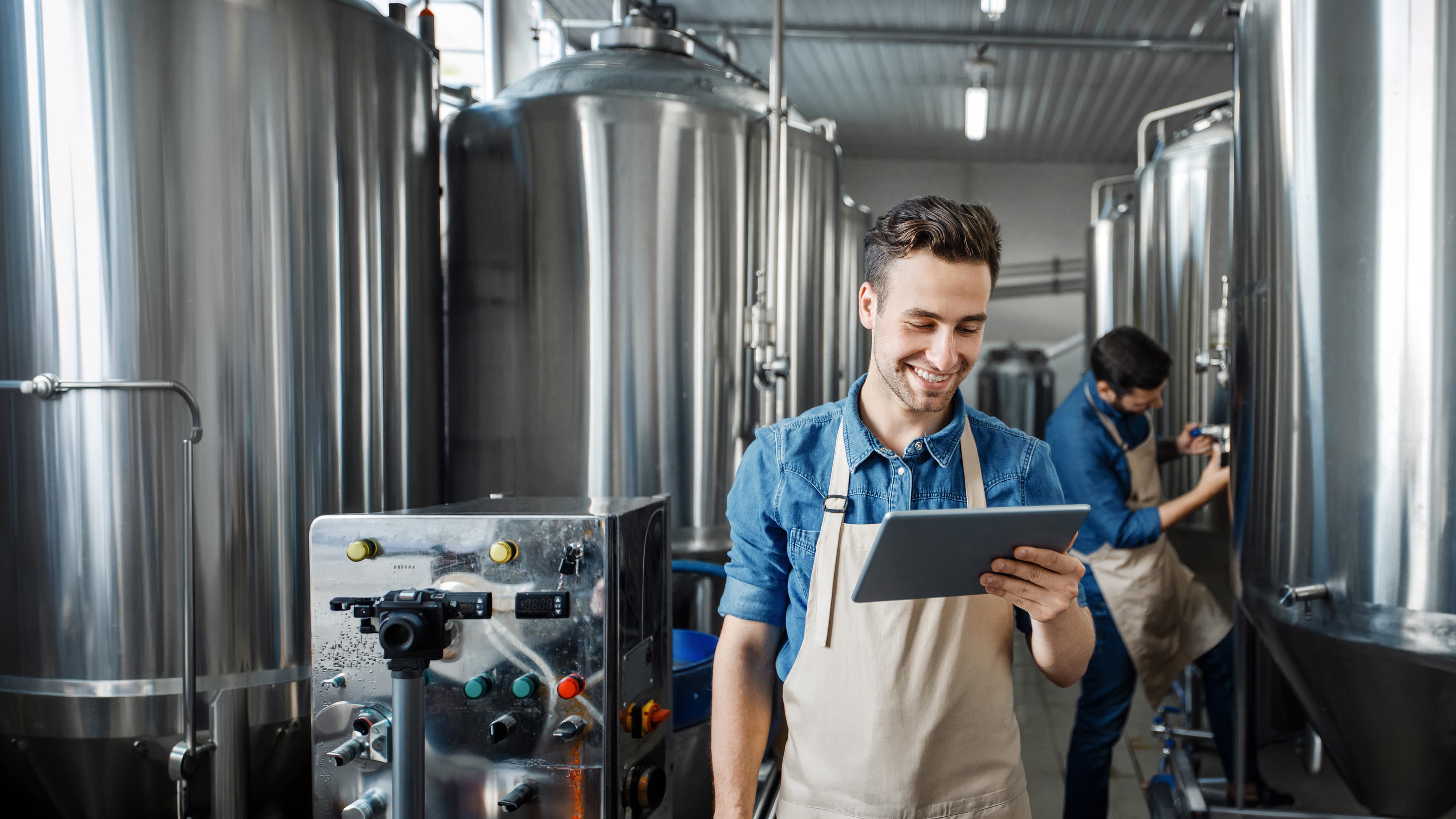 COSMO M365 Quality Management A COSMO M365 Quality Management egy moduláris minőségirányítási platform, amely a WEBCON BPS-re épül, és hatékony, skálázható minőségirányítási folyamatokat tesz lehetővé.